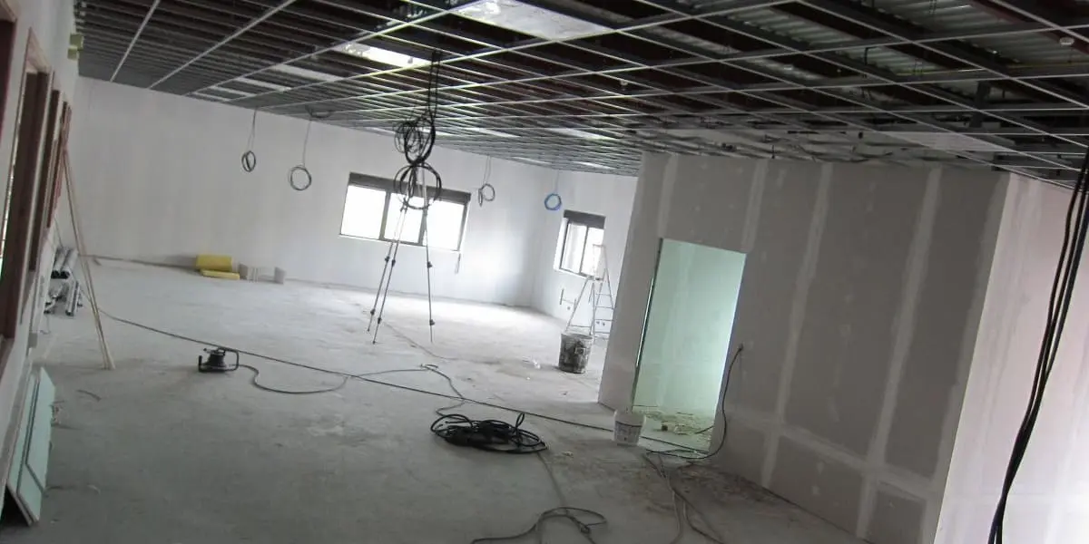 Plateaux de bureaux & sites tertiaires